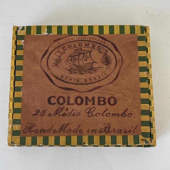 VTG Disney Magic Kingdom / Colombo Brazil Wood Cigar Box Main St. Tobacco Shop - Picture 7 of 7